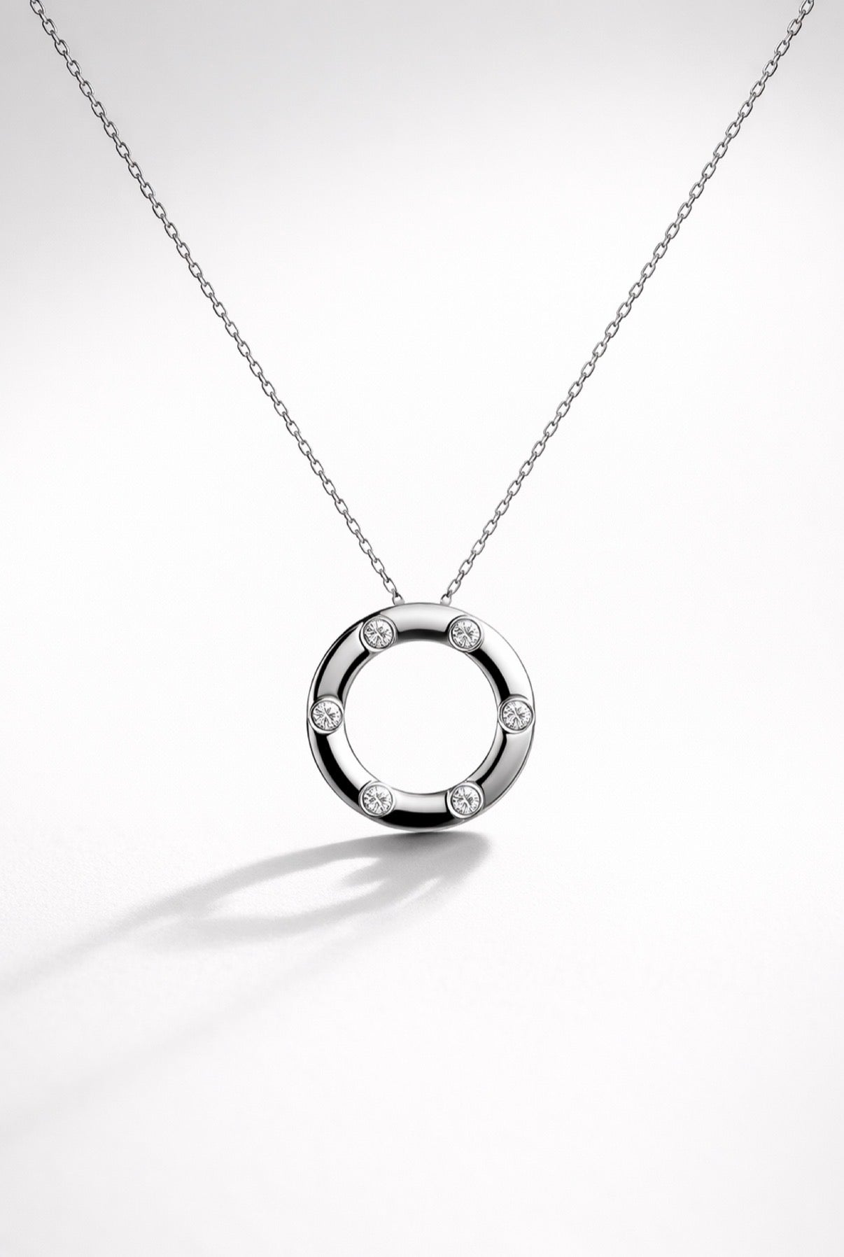 Circle Pendant Necklace